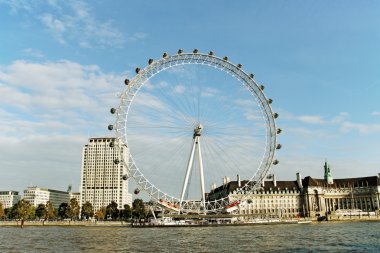 Londra..
