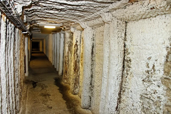 Corridor in salt mine. — Stock Photo, Image