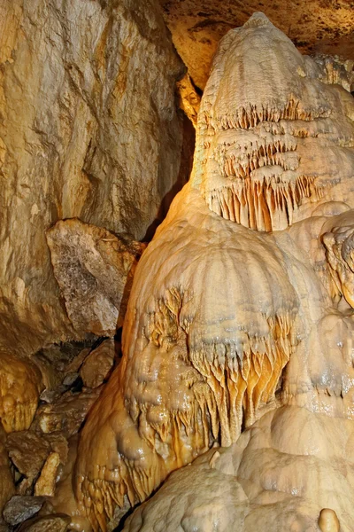 Σταλακτίτες σπήλαιο. — Φωτογραφία Αρχείου