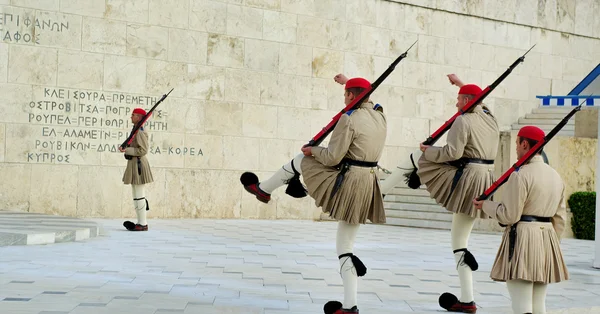 ギリシャの大統領ガードの変更. — ストック写真