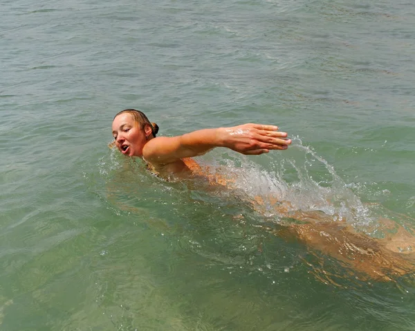 Mujer nadadora . — Foto de Stock