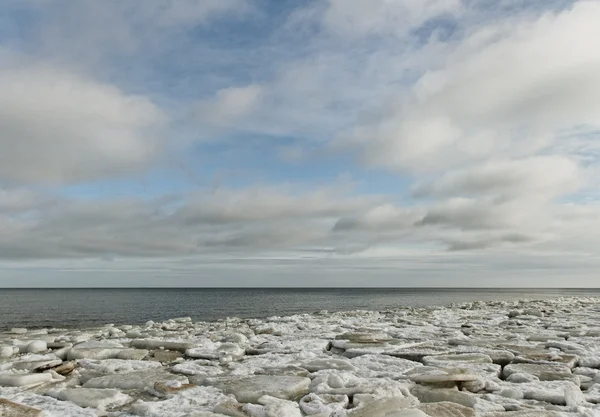 Inverno e mar . — Fotografia de Stock