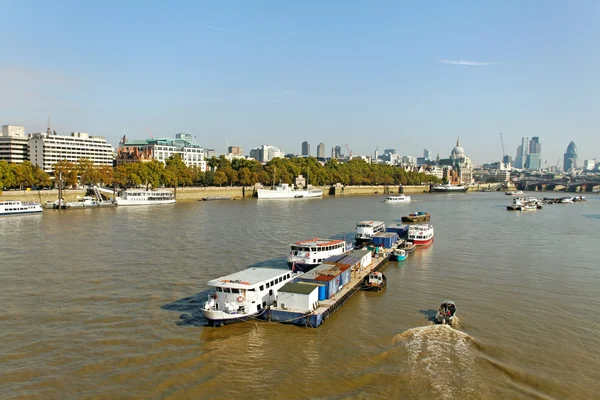 Pohled na Londýn Řeka Temže. — Stock fotografie