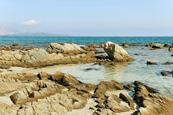 Spiaggia in Sardegna, Italia . — Foto Stock