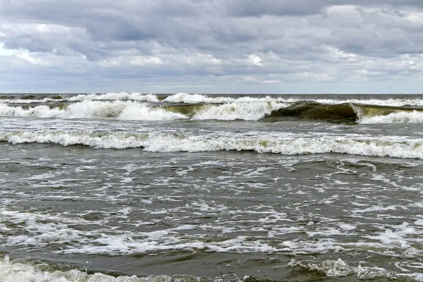 Stormachtige zee. — Stockfoto