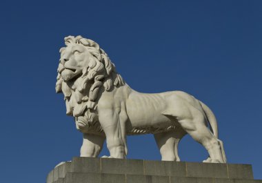 Aslan Anıtı.