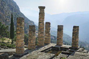  delphi Yunanistan'da arkeolojik kalıntıları