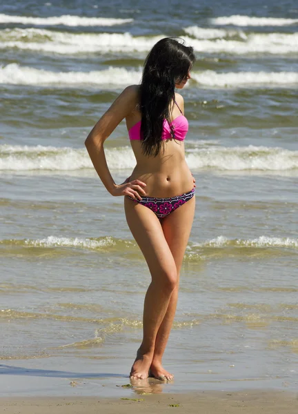 Mujer en un verano . — Foto de Stock