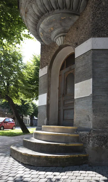 Vue Une Maison Angle Avec Escalier Balcon — Photo