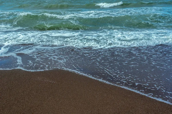 波状のバルト海の眺め — ストック写真