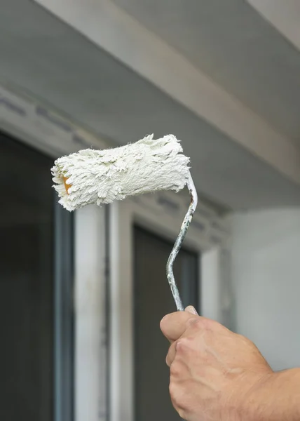 Contractor Repairing Wall House — Stock Photo, Image