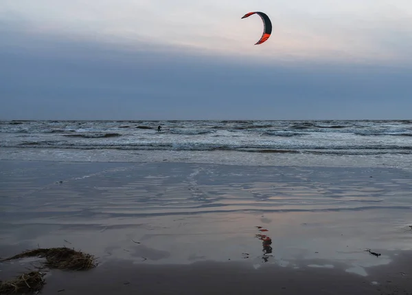 Kiteboarding Waves Baltic Sea — ストック写真