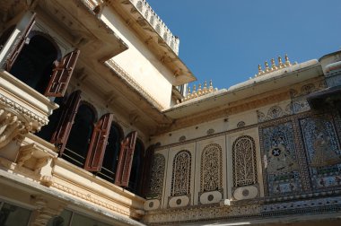 closeup city palace udaipur, Hindistan'ın mor chok (tavus kuşu Meydanı)
