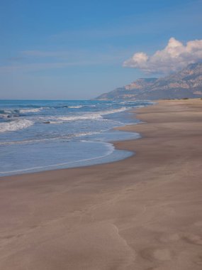Patara plajı Türkiye 'nin ünlü turizm merkezi ve doğal varış yeridir..