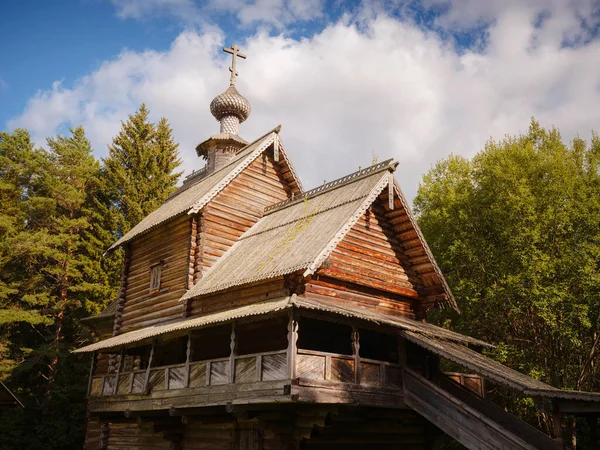 Sommer Rejse Til Rusland Torzhok Arkitektonisk Etnografisk Museum Vasilevo Kirke - Stock-foto