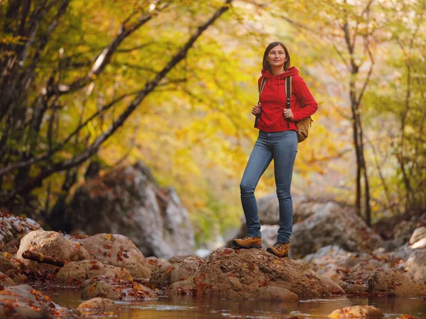 Concetto Viaggio Viaggio Strada Autunno Avventura Stile Vita Attivo Nella — Foto Stock