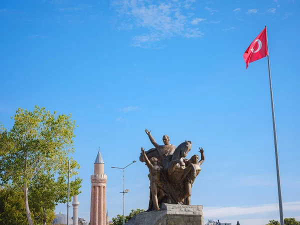 Antalya Turkey November 2021 Monument Ataturk Park Travel Turkey Old — Stock Photo, Image