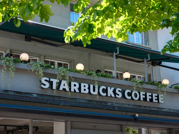 Bern Switzerland July 2022 Starbucks Logo Displayed Facade Starbuks Store — Stok fotoğraf