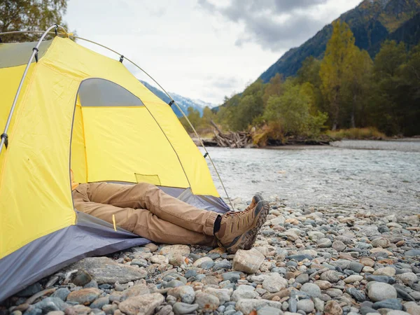 Trip Caucasus Mountains Arkhyz Teberdinsky Reserve Man Traveler Relaxing Mountains — 图库照片