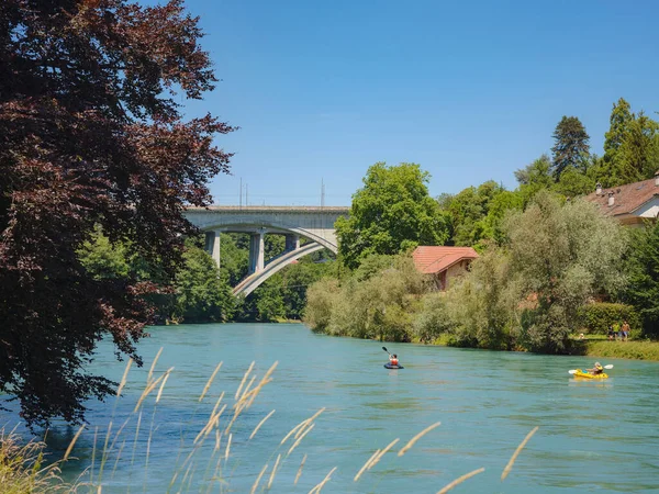 Utazás Bernbe Svájcba Nyáron Kilátás Kornhaus Hídra Aare Folyó Felett — Stock Fotó
