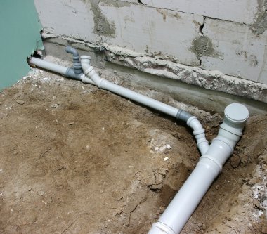 PVC kanalizasyon borusu