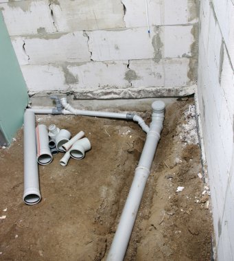 PVC kanalizasyon borusu