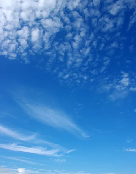 Nubes blancas —  Fotos de Stock