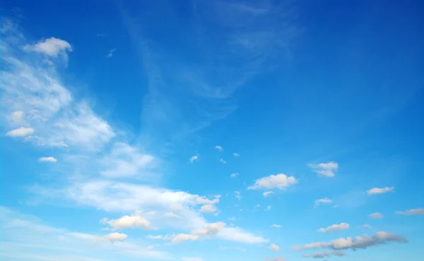 Nuages blancs — Photo