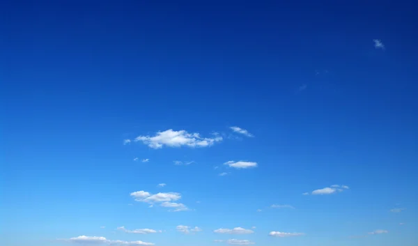 Nuages blancs — Photo