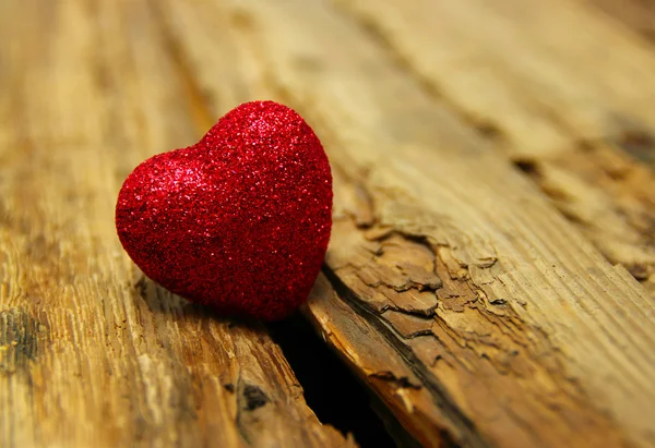 Srdce na dřevo — Stock fotografie