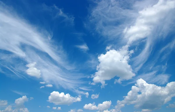 White clouds — Stock Photo, Image