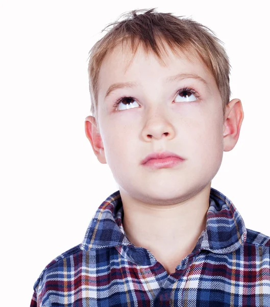 Portrait of boy looking up — Stock Photo, Image