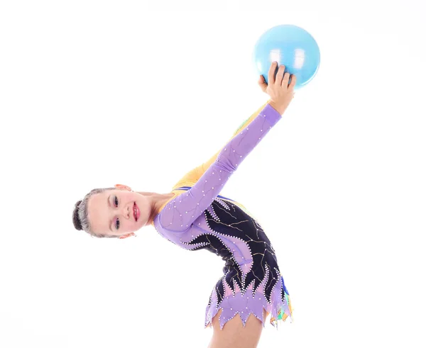 Bela ginasta menina flexível sobre fundo branco — Fotografia de Stock