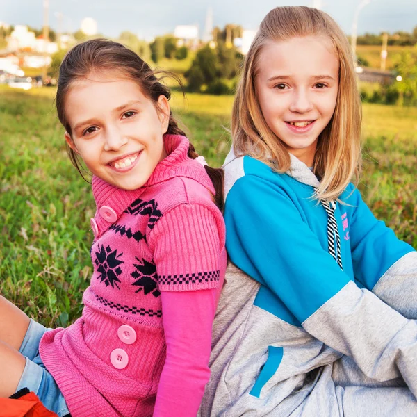 Meisjes vrienden — Stockfoto