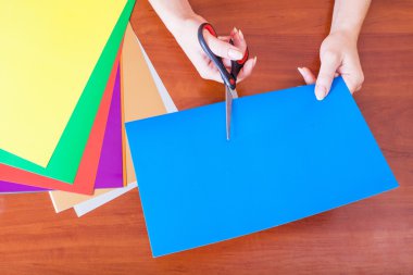 kadının el kesme kağıt