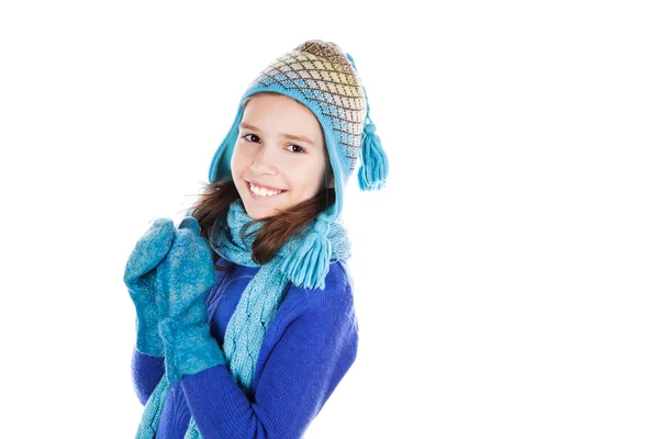 漂亮的小女孩在帽和围巾 — 图库照片