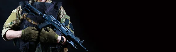 Porträt Eines Soldaten Der Spezialeinheit Das Konzept Militärischer Einheiten — Stockfoto