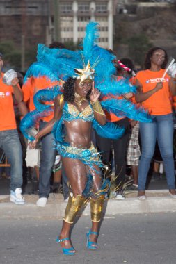 kimliği belirsiz bir grup dansçılar gerçekleştirmek yıllık karnaval