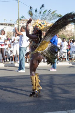 kimliği belirsiz bir grup dansçılar gerçekleştirmek yıllık karnaval