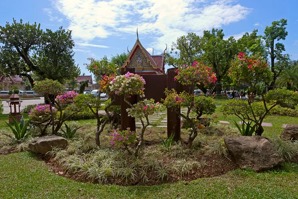 Парк буддийского храма — стоковое фото