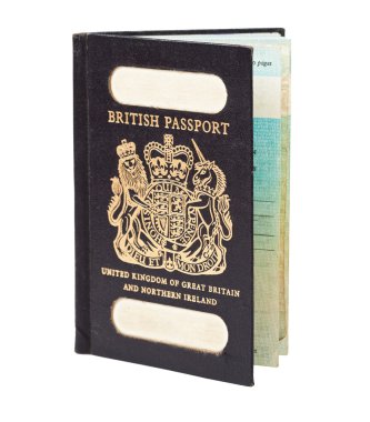 açık, eski stil İngiliz pasaportu vurdu