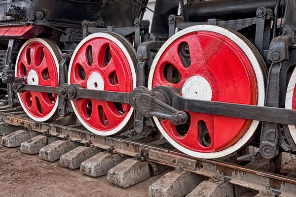 Old steam locomotive wheels — Stock Photo, Image