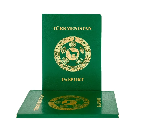 Turkmenistan paspoort geïsoleerd op witte achtergrond — Stockfoto