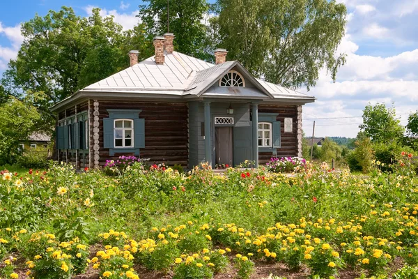 Konchanskoe-suvorovskoe, Federacja Rosyjska - 21 lipca: Muzeum suvo homestead — Zdjęcie stockowe