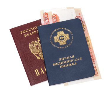Rus tıbbi kitap ve beyaz arka plan üzerinde izole pasaportu