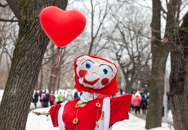 Shrovetide. Bambola grande per il bruciore — Foto Stock