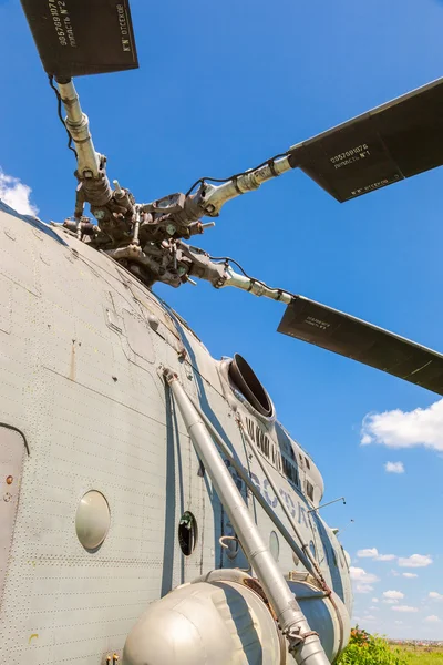 SAMARA, RUSSIA - MAY 25, 2014: Turbine of heavy transport helico — Stock Photo, Image