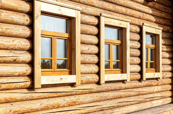 Arquitectura Madera Tradicional Rusa Ventanas Nueva Casa Madera Decoradas Con — Foto de Stock