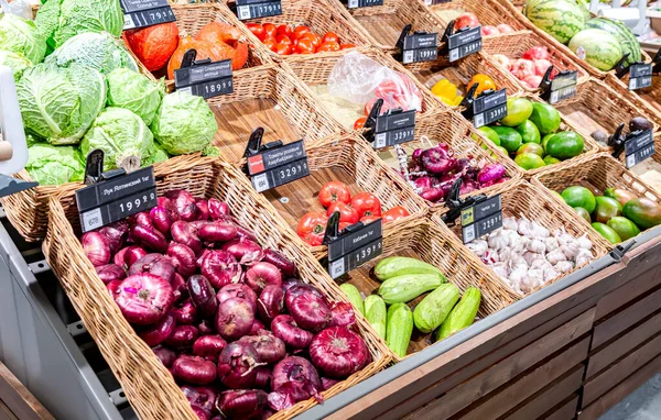 Samara Russia October 2021 Fresh Red Onion Cabbage Tomatoes Other — Fotografia de Stock