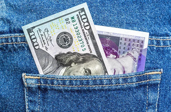 Banconote Dollari Americani Sterline Britanniche Spuntano Dalla Tasca Dei Jeans — Foto Stock